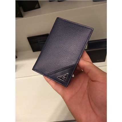PRADA x カードケース・名刺入れ(メンズ)|新作を海外通販【BUYMA】 PRADA x カードケース・名刺入れ(メンズ)|新作を海外通販【BUYMA】