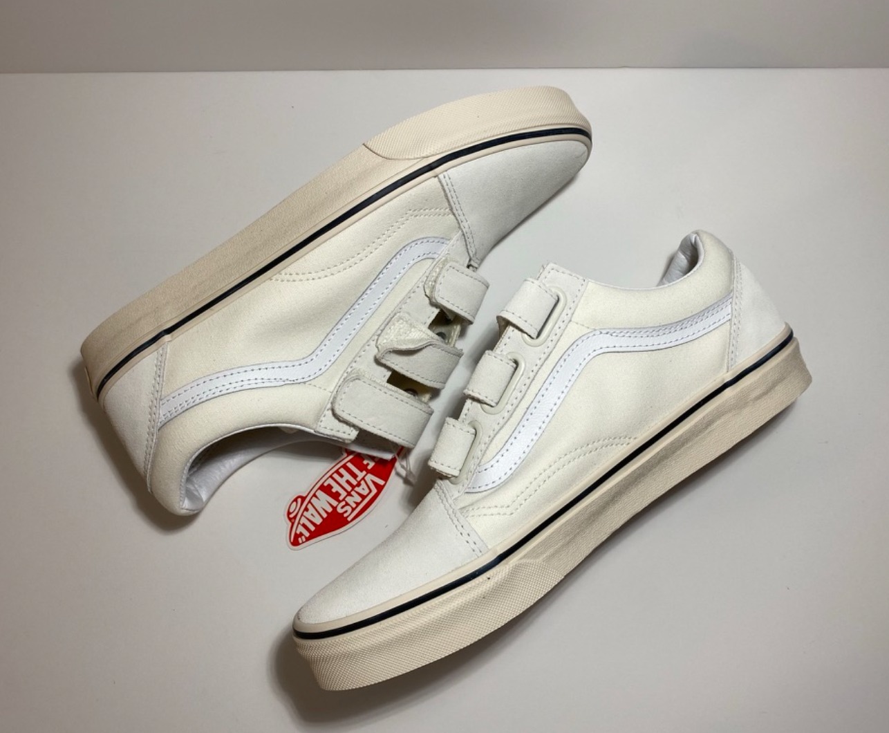 【Vans】☆ユニセックス☆マジックテープ☆OLD SKOOL V Vans】☆ユニセックス☆マジックテープ☆CANVAS OLD SKOOL V