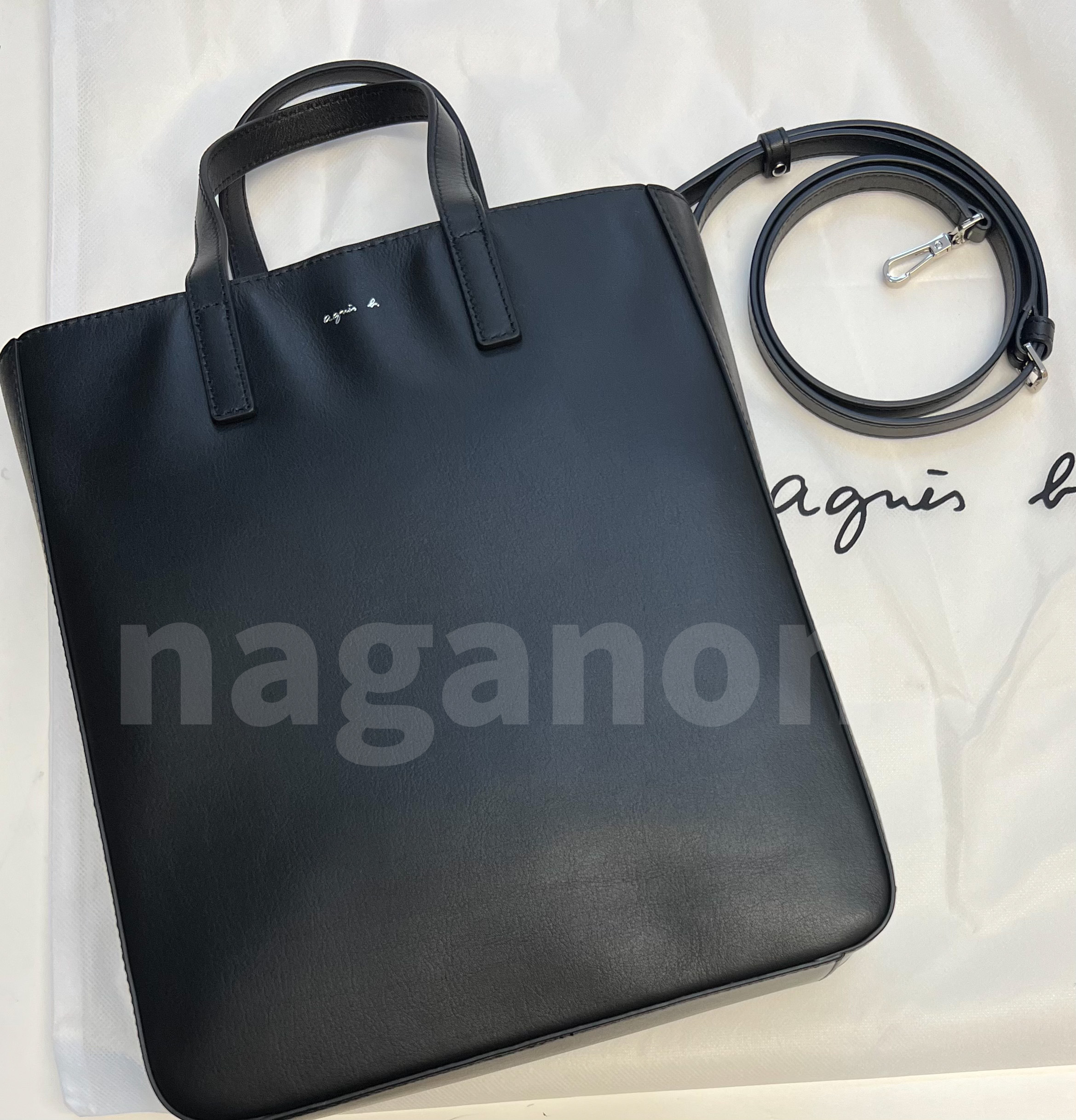 agnes b. モチーフロゴ レザーバッグ 黒 ビジネス フォーマル
