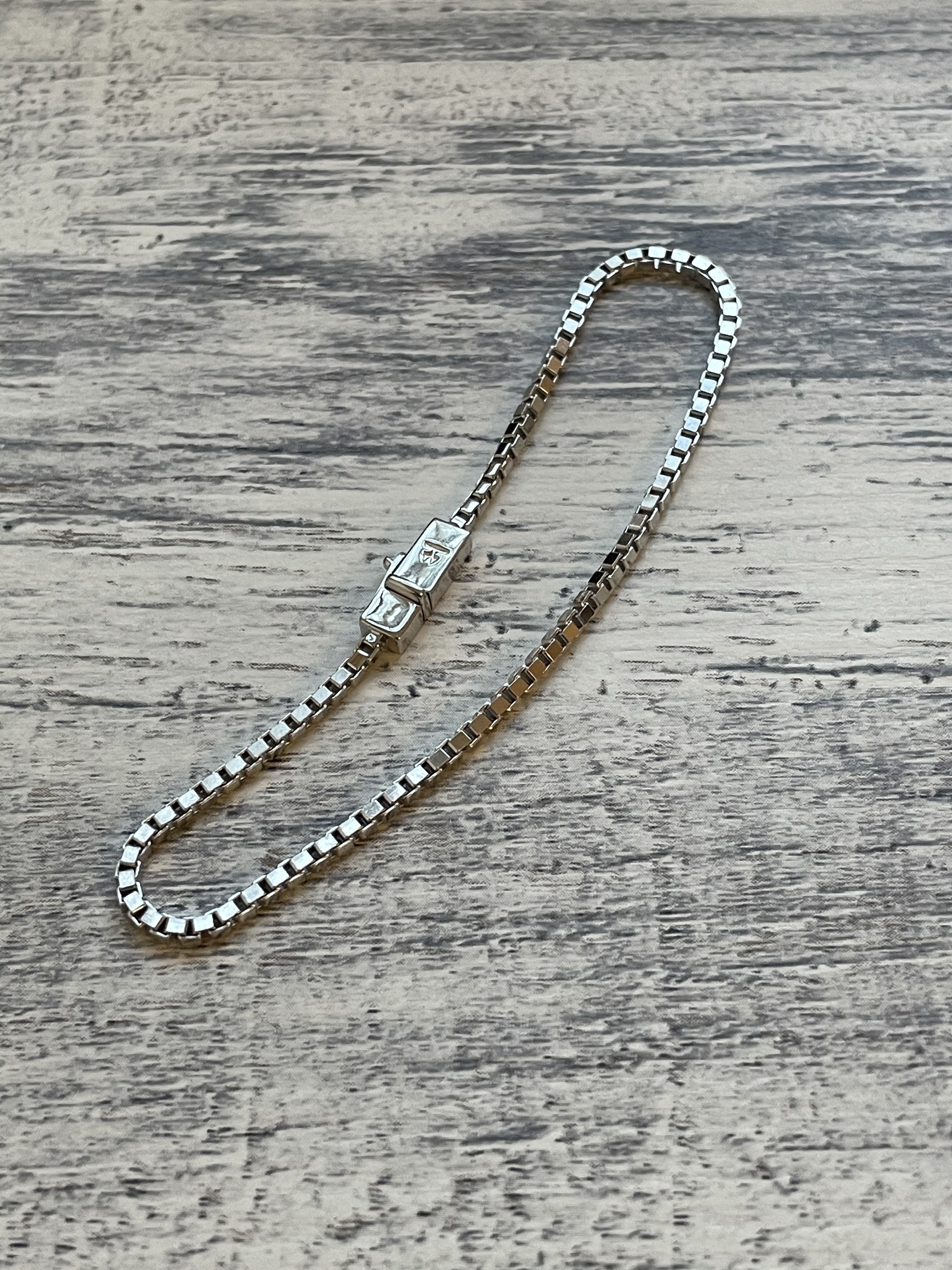■日本未入荷・送料込■ Tom Wood Square Bracelet ブレスレット □日本未入荷・送料込□ Tom Wood Square Bracelet ブレスレット