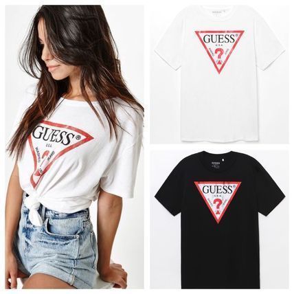 ≪翌発≫ Guess トライアングルロゴプリントTシャツ (Guess/T