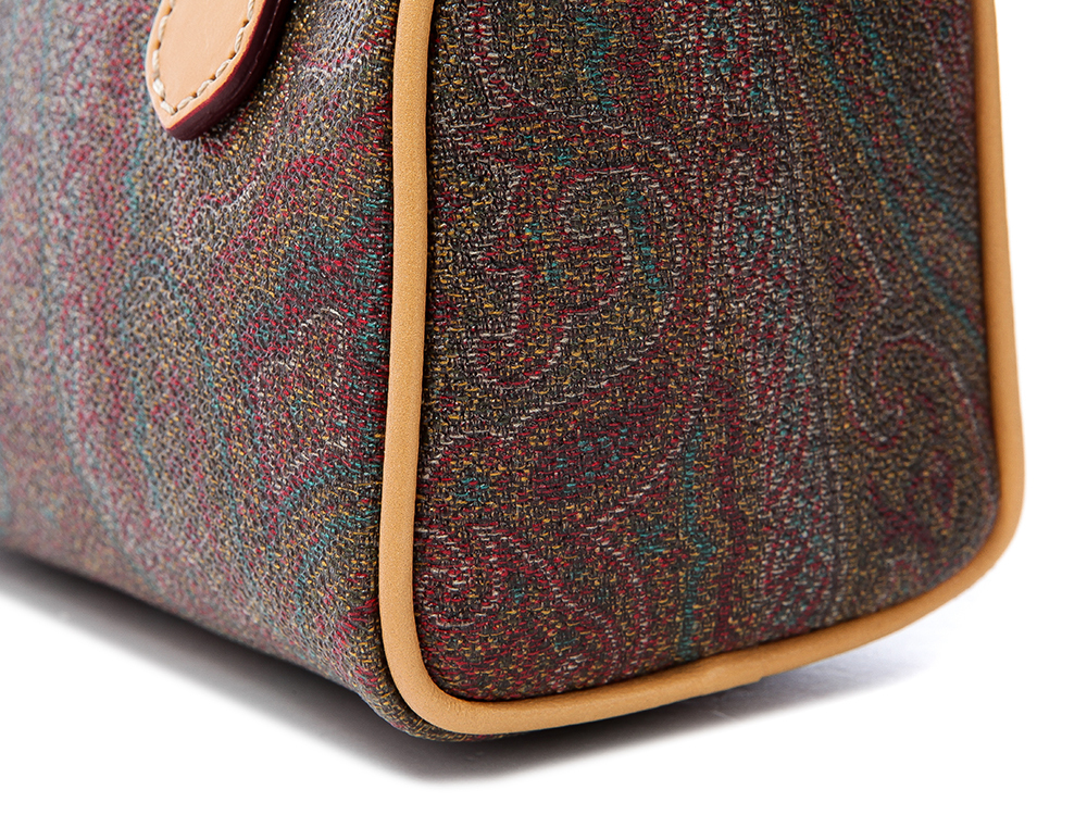 ★ETRO★ペイズリーショルダーバッグ☆正規品・安全発送☆ ☆ETRO☆ペイズリーショルダーバッグ☆正規品・安全発送☆ (ETRO