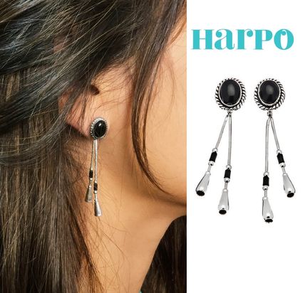 ★パリ発 Harpo アルポ★ オニキス&フェーザー ピアス シルバー harpo(アルポ) ピアス(レディース) - 海外通販のBUYMA