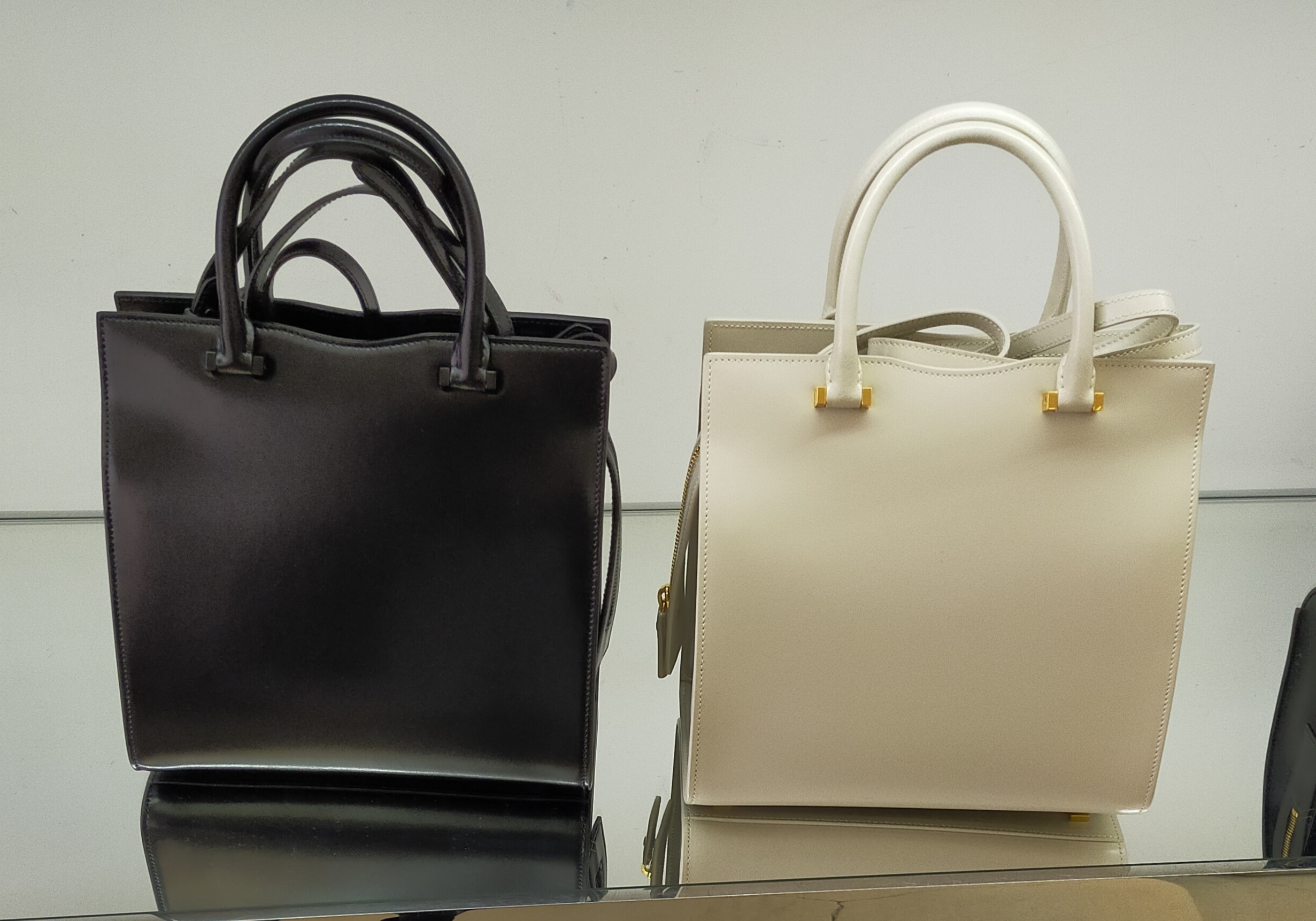 人気!Saint Laurent(サンローラン)アップタウントート 2way (Saint ...