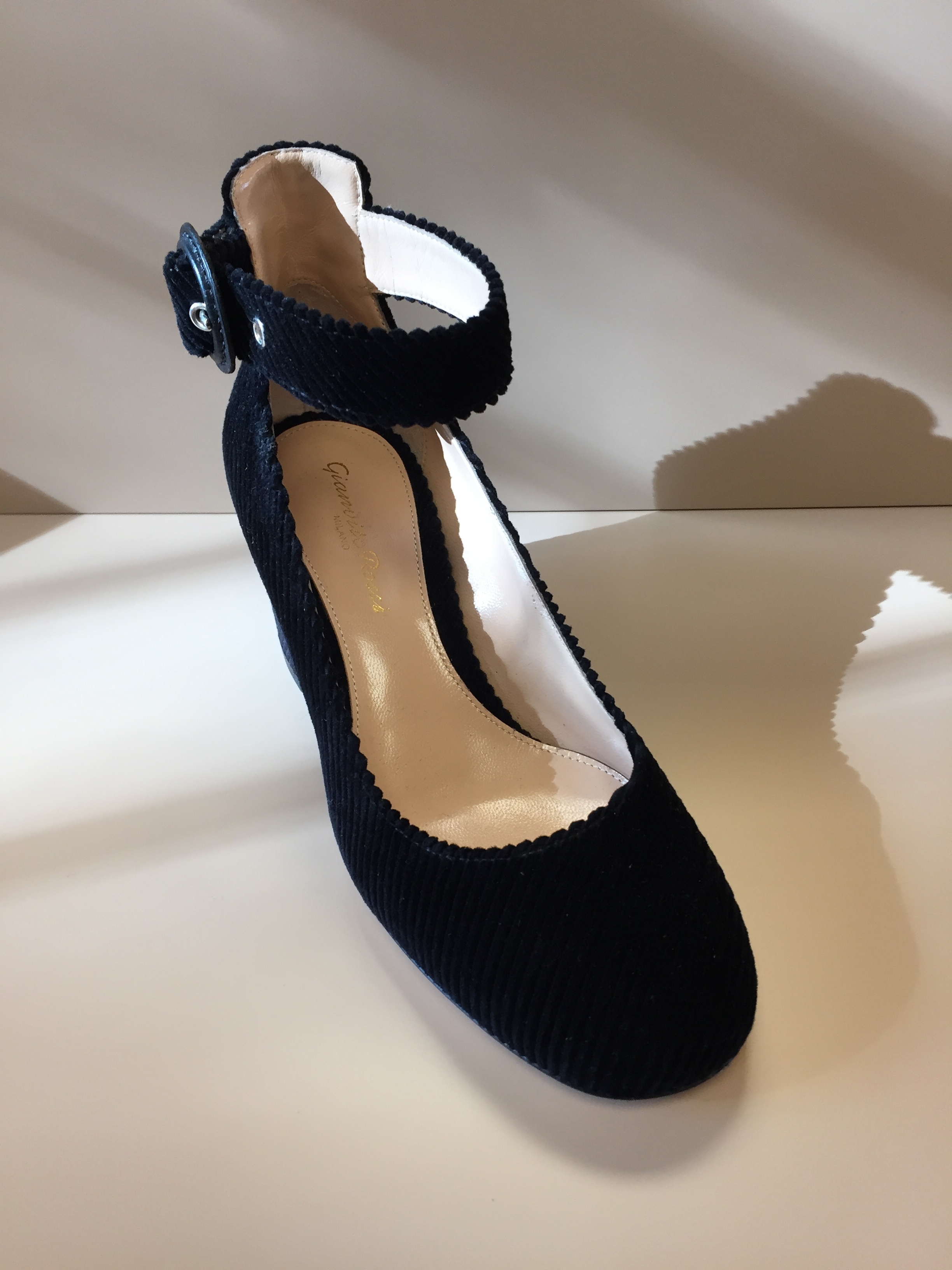 ジャンビト ロッシ Gianvito Rossi コーデュロイ シューズ