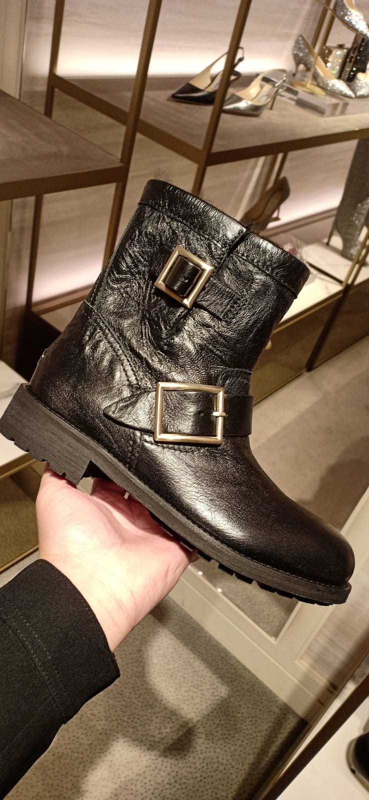 Jimmy★Choo(セールで日本完売)大人気ばバイカーYouthBlack