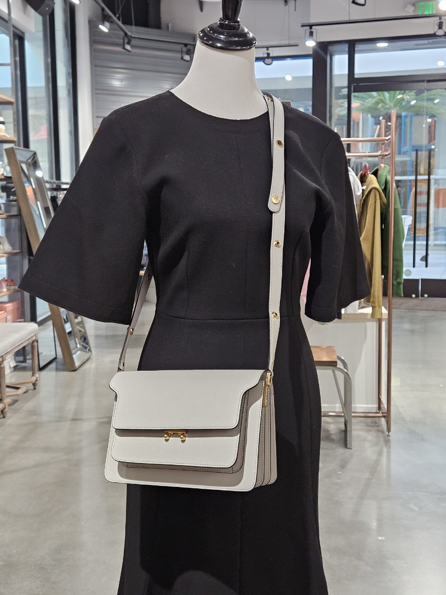 MARNI◆SBMPN09N01 LV520 サフィアーノ TRUNK BAG
