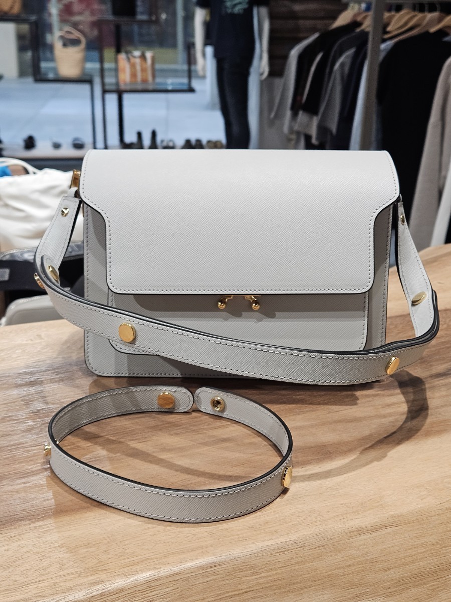 MARNI◆SBMPS01NO1 LV520 サフィアーノ TRUNK BAG Amazon | ［マルニ］ MARNI トランクバッグ 3WAYバッグ CALF