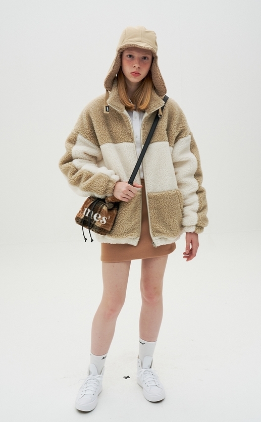 AMES-WORLDWIDE ショルダーバッグ・ポシェット AMES-WORLDWIDE★韓国スター愛用★CHECK LOGO FLEECE MINI BAG(3)