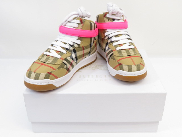 超熱 BURBERRY キッズ スニーカー スニーカー - www.huberwinery.com