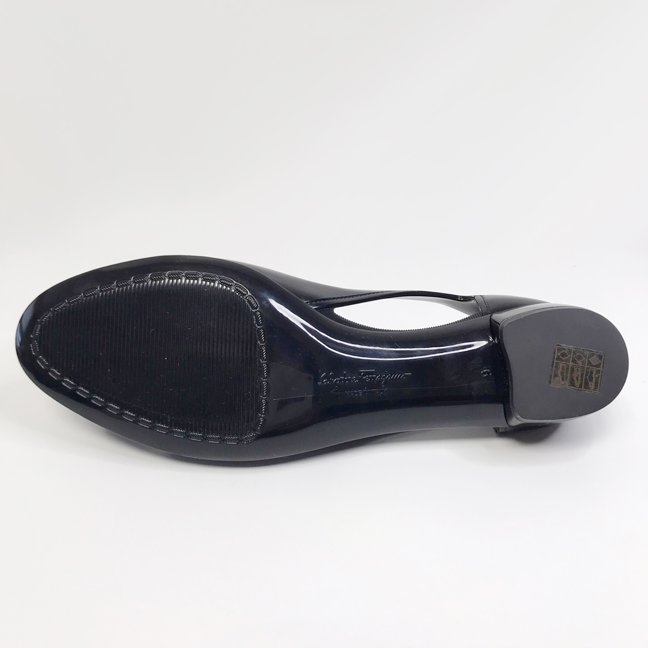 Ferragamo レディース フパンプス_VARA JELLY NERO 0726363 Ferragamo レディース フパンプス_VARA JELLY NERO 0726363