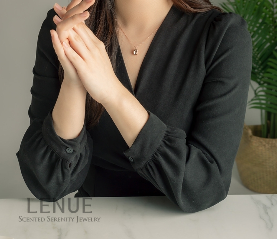 Lenue(レヌー)香りジュエリー☆Pebble幸運ネックレス_3色 (LENUE