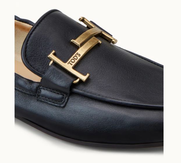 TOD'S☆LOAFERS IN LEATHER☆レザーローファー☆送料込 TOD'S☆LOAFERS IN LEATHER レザーローファー☆送料込