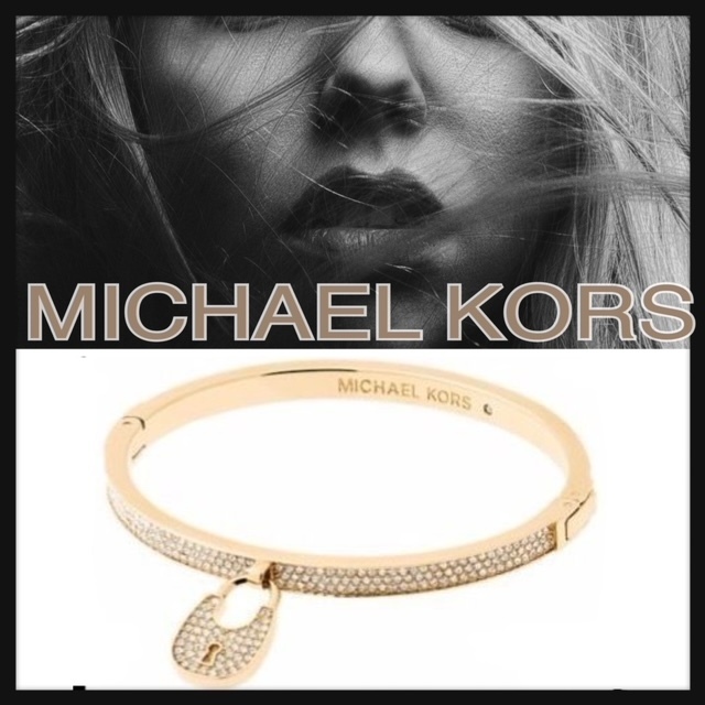入手困難★Michael Kors★ゴージャスロックバングル★ 入手困難☆Michael Kors☆ゴージャスロックバングル☆