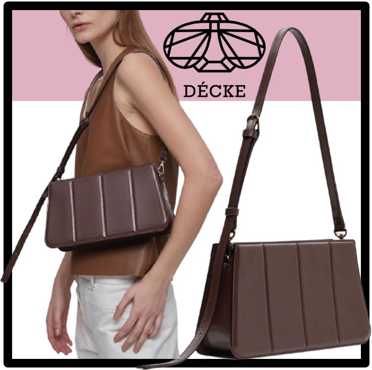 ★送料・関税込★DECKE★SHELL SHOULDER BA.G★人気バッグ★
