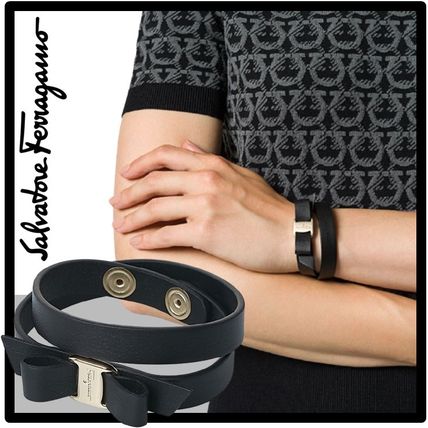 Salvatore Ferragamo x ブレスレット(レディース)|新作を海外通販 ...