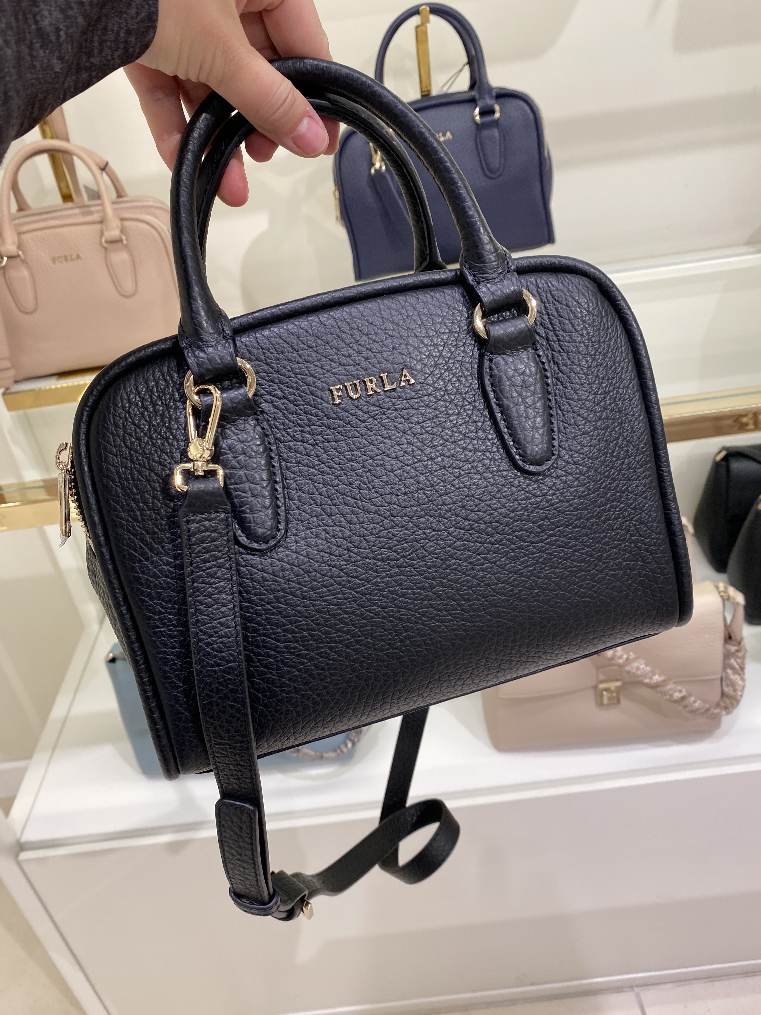 A4等級以上 【美品】FURLA SIRI 2wayショルダーバッグ レザー ネイビー