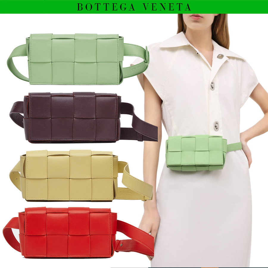 Bottega Veneta Cassette ザ・ベルト カセット ベルトバッグ ショルダーバッグ・ポシェット Bottega Veneta Cassette ザ・ベルト カセット ベルトバッグ ショルダーバッグ・ポシェット