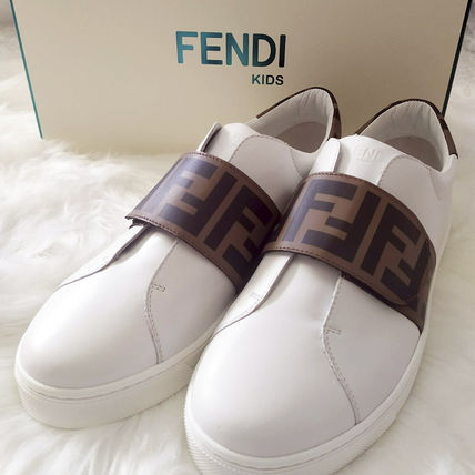 FENDI キッズスニーカー 【FENDI】完売間近！大人もOK★FFロゴ◇キッズスニーカー♪白