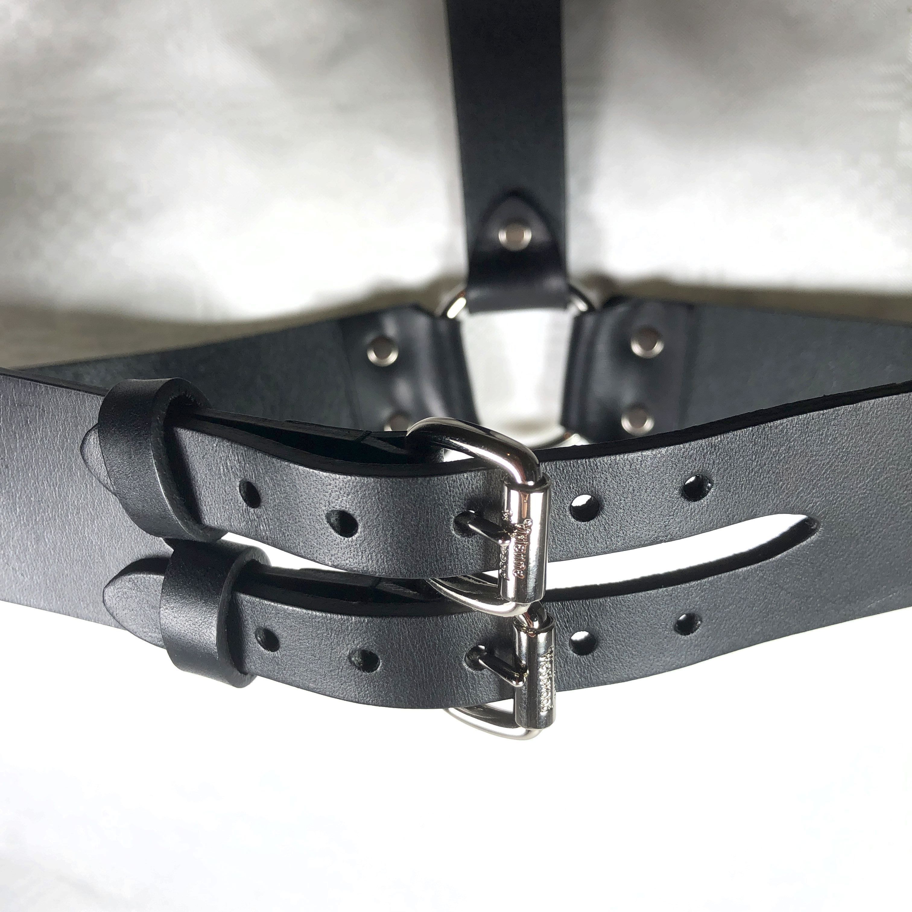 大人気☆Vivienne Westwood BONDAGE ハーネス ベルト 本革UNISEX