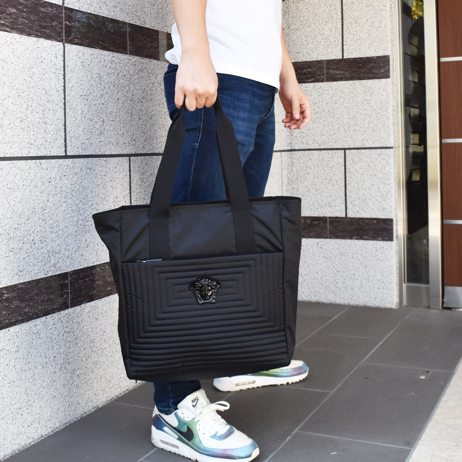 【国内発送】VERSACE ナイロントートバッグ メデューサアイコン ...