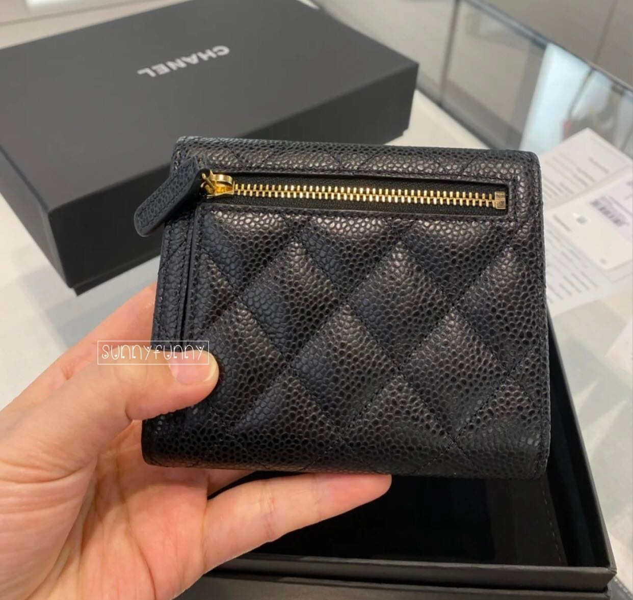 《最安値挑戦♪》CHANEL クラシックスモールフラップ ウォレット