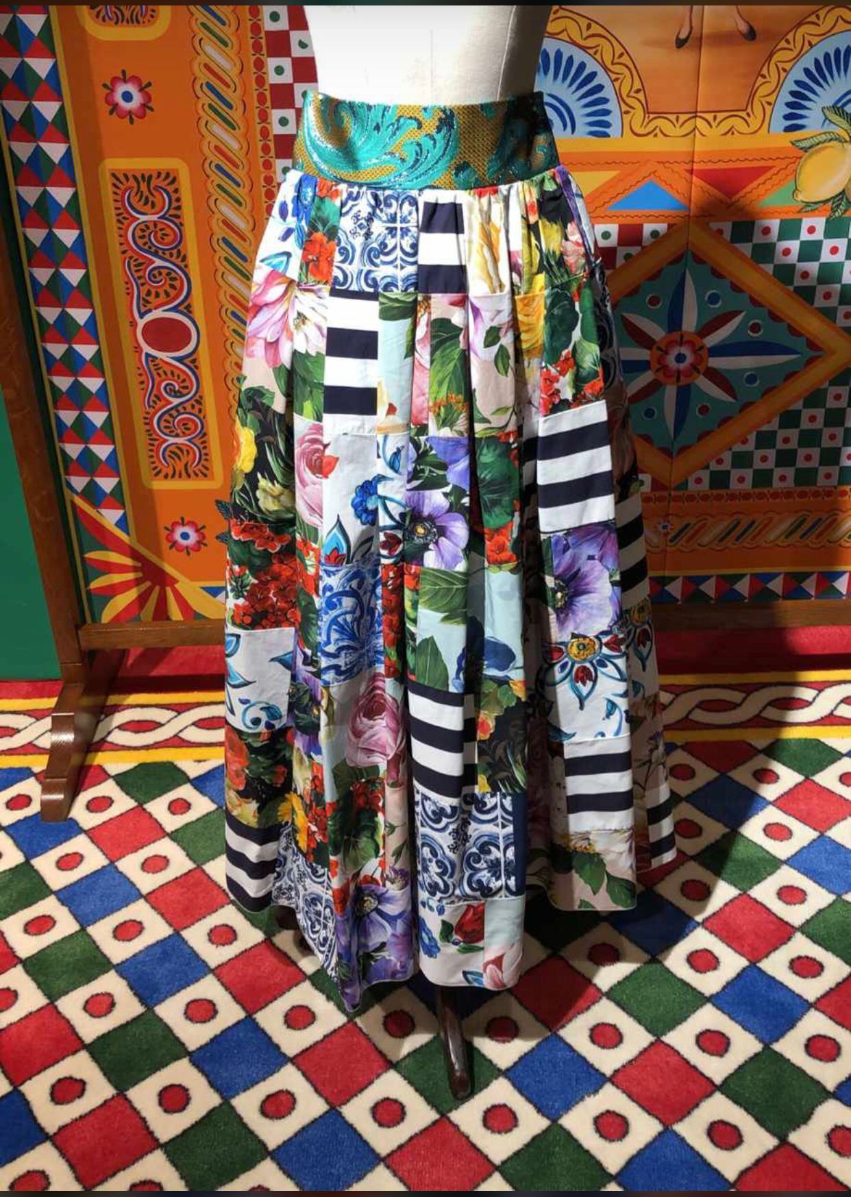 DOLCE&GABBANA】 ロングスカート ポプリンパッチワーク 値段設定