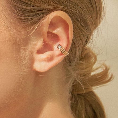 [ILYAND] 韓国ブランド☆14K GOLD☆Stone Line Ear Cuff