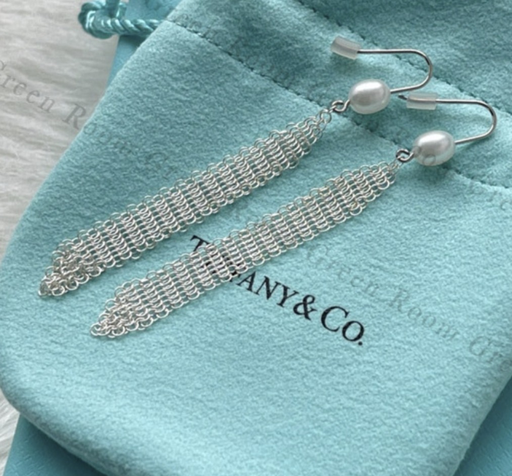 Tiffany & Co. エルサ・ペレッティ メッシュ タッセル ピアス