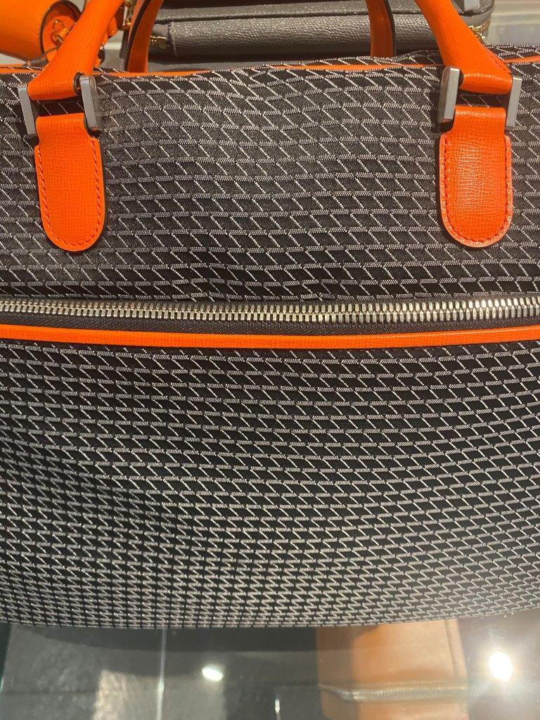 Valextra ビジネスバッグ・アタッシュケース Valextra直営店OUTLET ブリーフケース 1点限定特別価格(3)