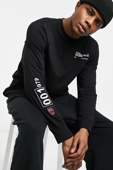 関税送料込】Diesel☆ディーゼル 長袖 ロゴ バックブリント スウェット 関税送料込】Diesel☆ディーゼル 長袖 ロゴ バックブリント スウェット