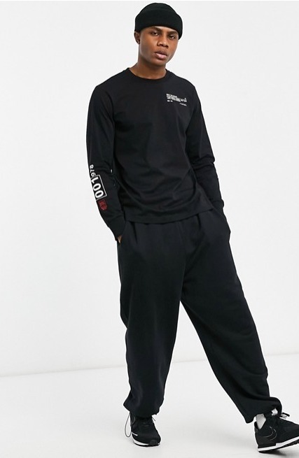 関税送料込】Diesel☆ディーゼル 長袖 ロゴ バックブリント スウェット 関税送料込】Diesel☆ディーゼル 長袖 ロゴ バックブリント スウェット