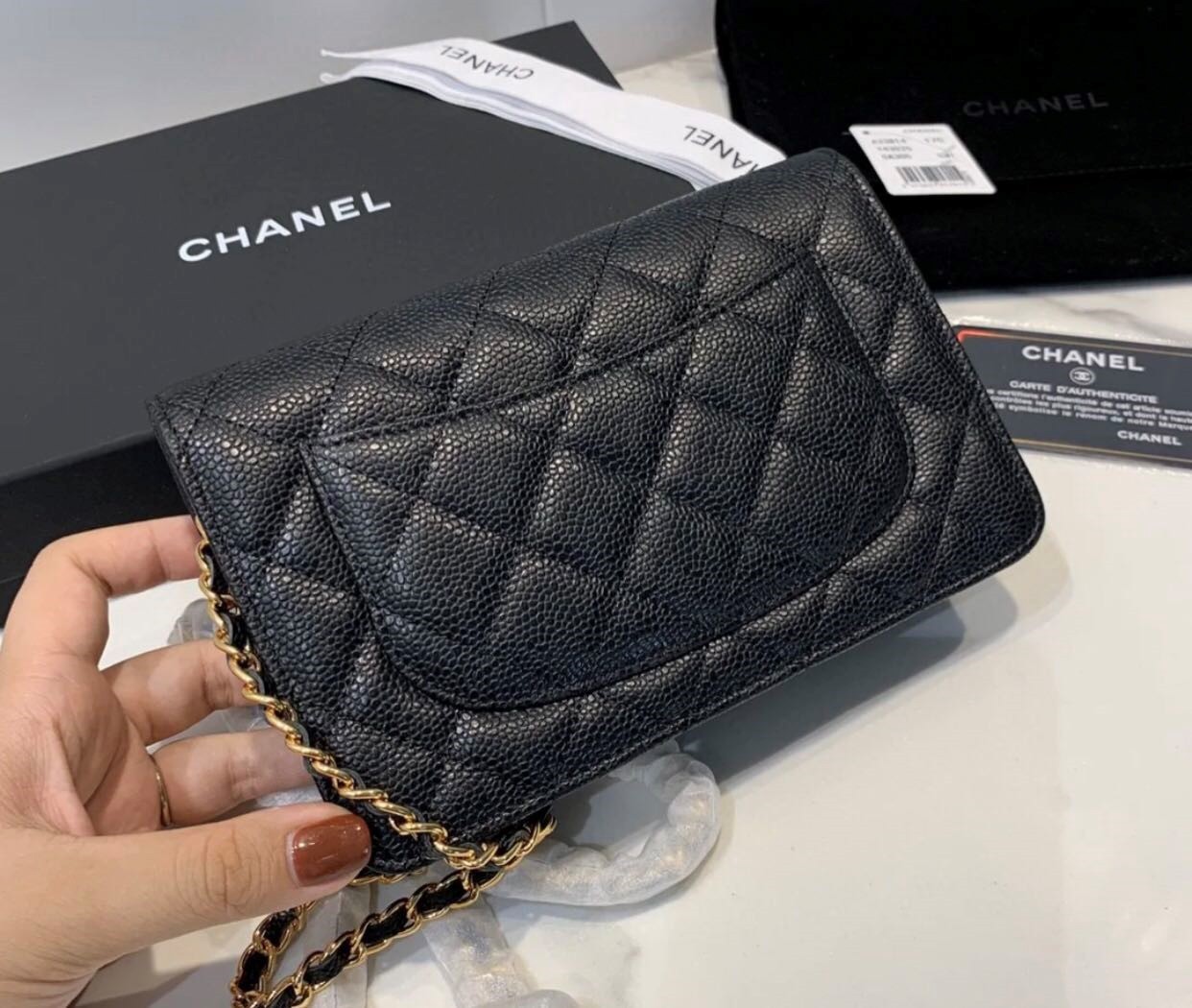 《 定番人気★ 》CHANEL WOC ゴールド金具 チェーンウォレット