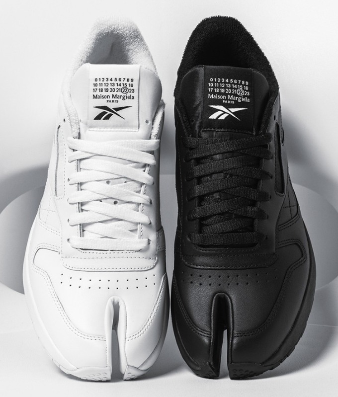 ★関税込★Reebok x Maison Margiela★CLASSIC Tabi スニーカー Reebok Maison Margiela x Classic Leather Tabi Whiteout for