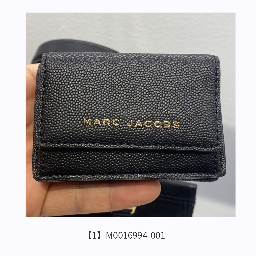 Shop MARC JACOBS Monogram Plain Leather Folding Wallet Folding Wallets  (M0016973) by Gexpress