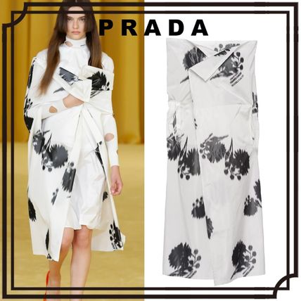 PRADA(プラダ) ポンチョ・ケープ(レディース) - 海外通販のBUYMA