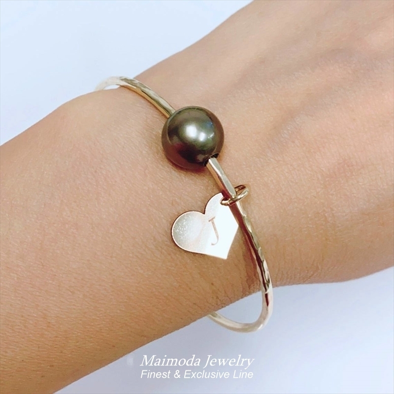 タヒチアンパール イニシャル ハート バングル Maimoda Jewelry