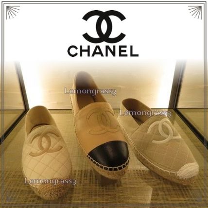 CHANEL(シャネル) フラットシューズ(レディース) - 海外通販のBUYMA