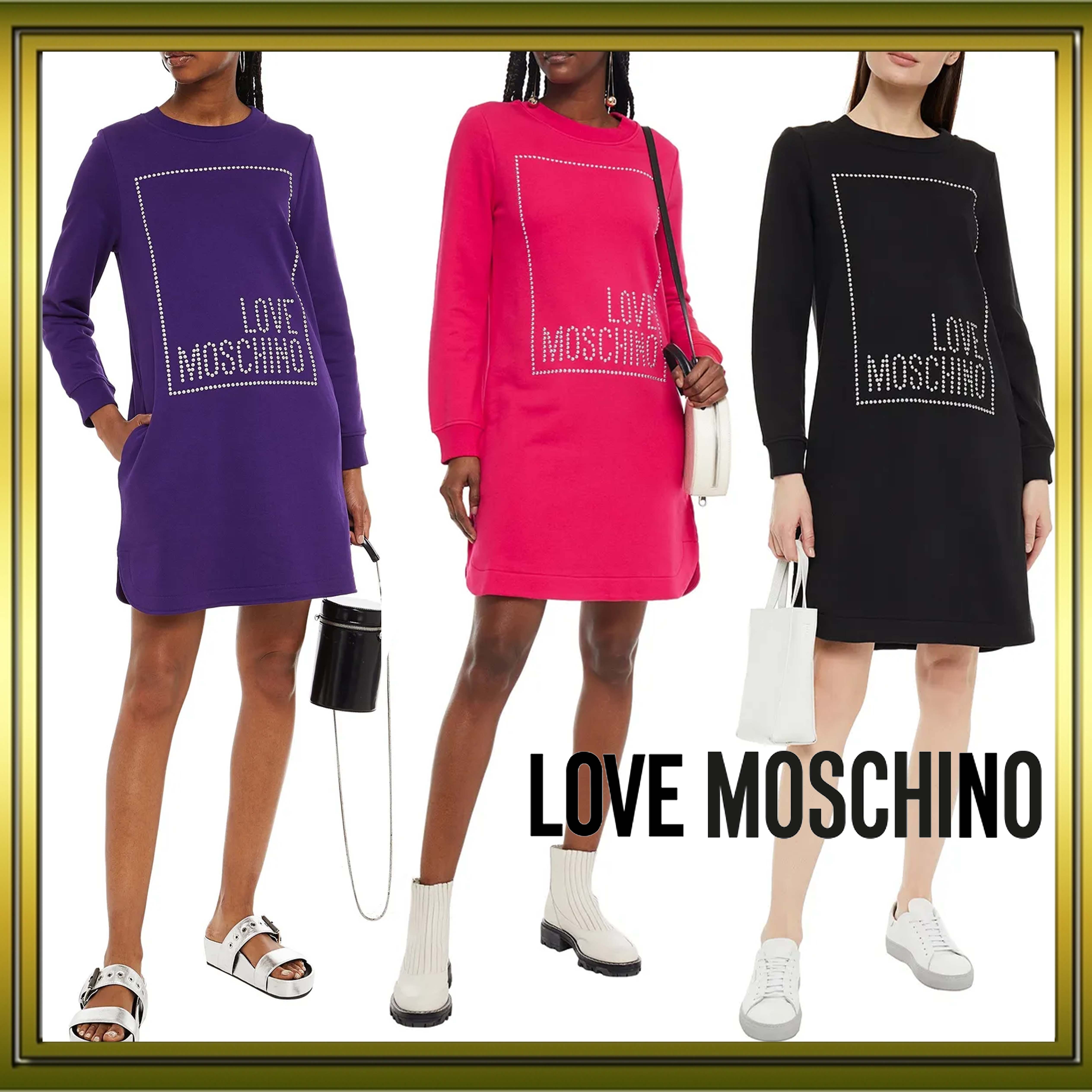 【SALE】LOVE MOSCHINO スタッズロゴ付 コットン ミニワンピース