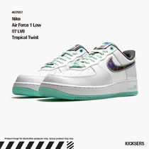 人気話題！Nike Air Force 1 Low 07 LV8 Tropical Twist