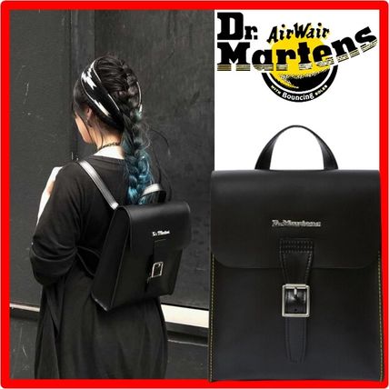 Dr Martens x バックパック・リュック(レディース)|新作を海外通販 Dr Martens x バックパック・リュック(レディース)|新作を海外通販