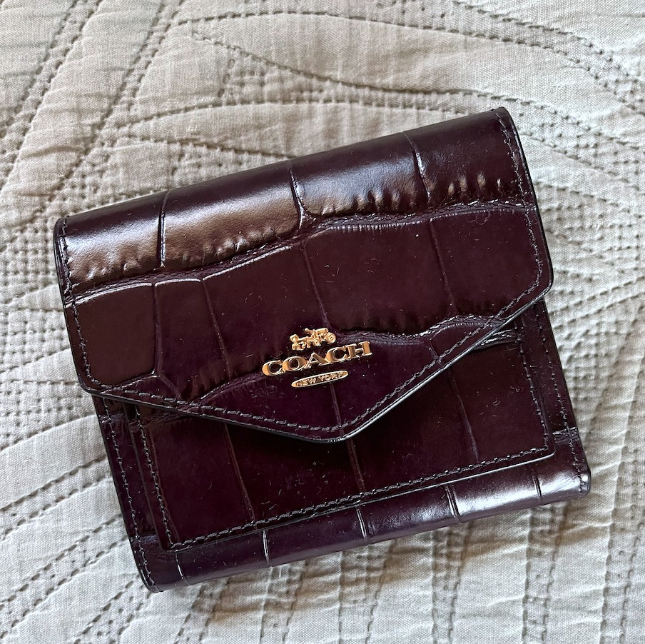 セール☆Coachクロコエンボスレザースモール折りたたみ財布