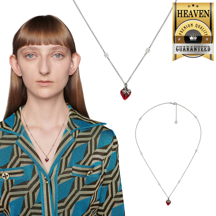 累積売上総額第１位【GUCCI★グッチ】NECKLACE WITH STRAWBERRY