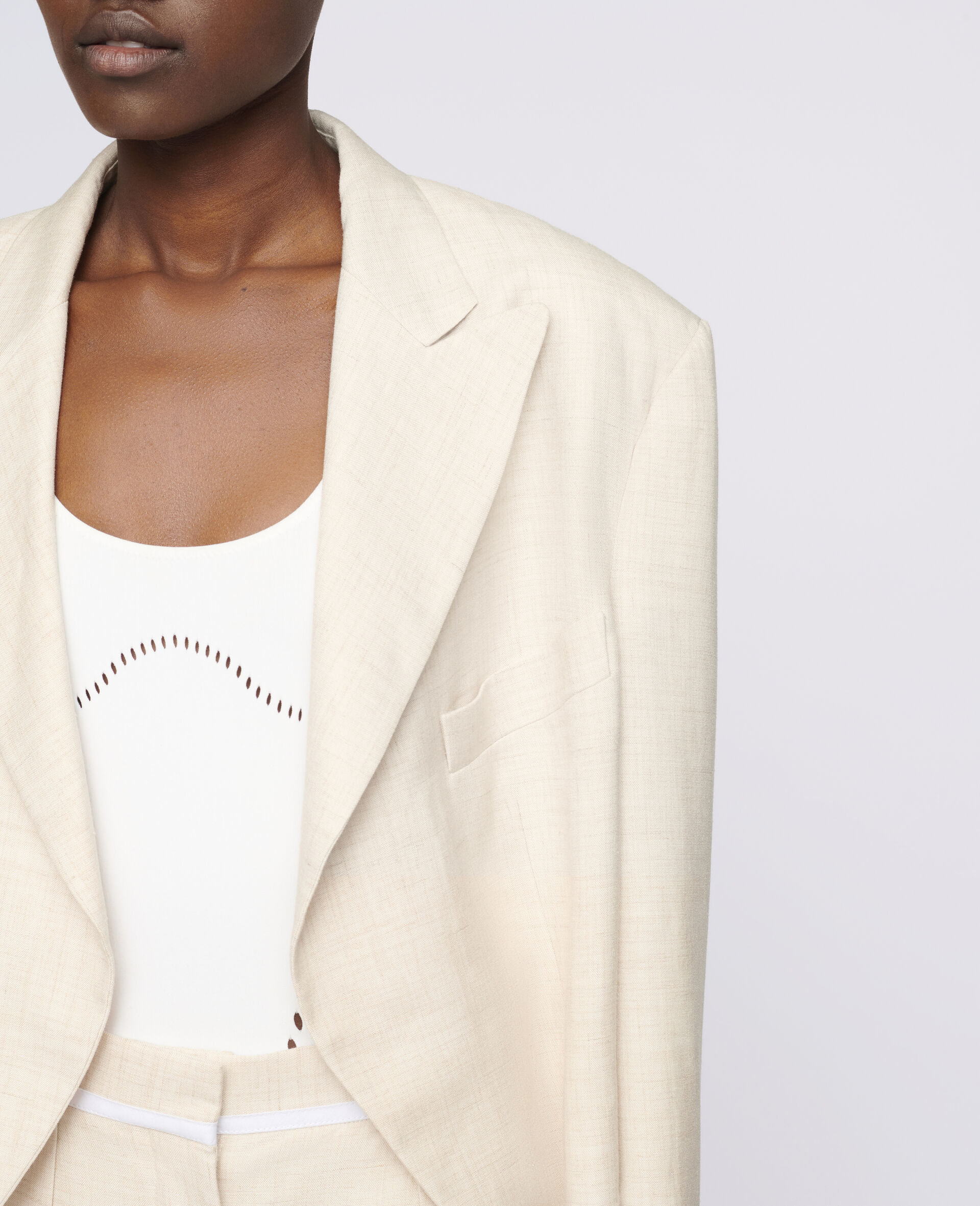 ☆ロシアの行動☆ Stella McCartney 白ジャケット 新品タグ付き IT40