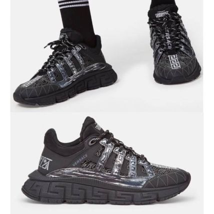 【Versace】バロック ロートップ スニーカー ブラック グレー ブラック(黒)系 VERSACE(ヴェルサーチェ) スニーカー(メンズ