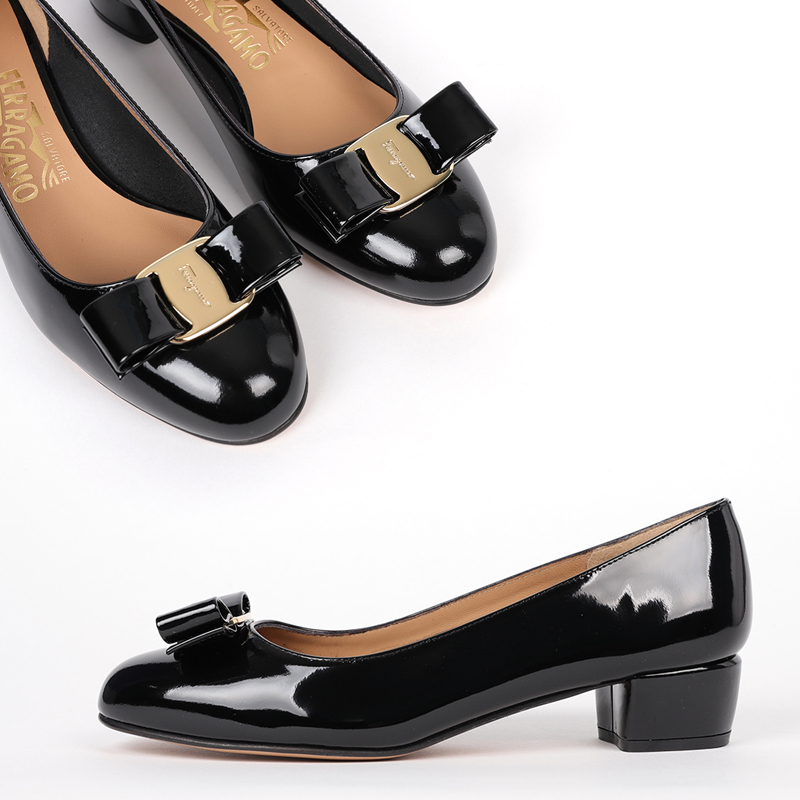 関税負担なし☆Salvatore Ferragamo VARA BOW PUMP パンプス
