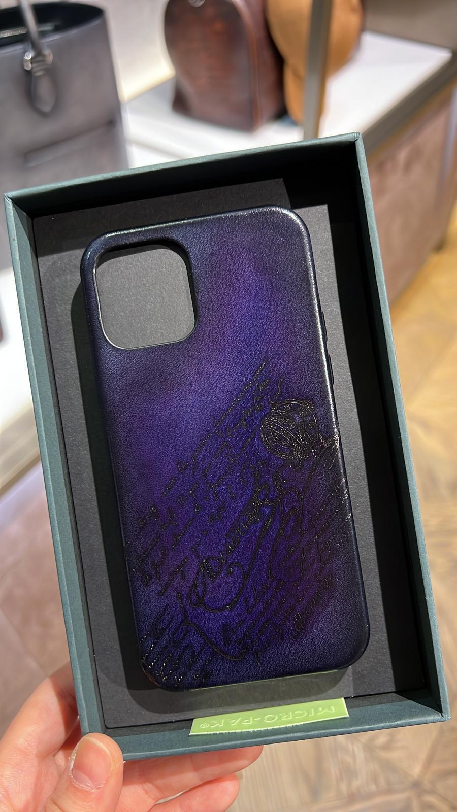 【BERLUTI】 大人気!ヴェネチア iPhone 12 Proケース