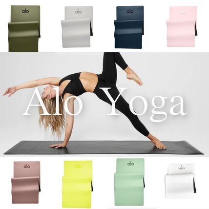ALO Yoga x ヨガマット(レディース)|新作を海外通販【BUYMA】 ALO Yoga x ヨガマット(レディース)|新作を海外通販【BUYMA】
