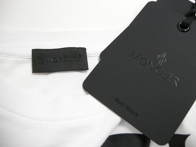 S-XXL◆確保済◆関税なし◆国内発送MONCLER半袖Tシャツ メンズ白 S-XXL◇確保済◇関税なし◇国内発送MONCLER半袖Tシャツ メンズ白