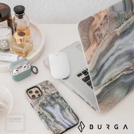 【BURGA】スマホとお揃い☆MacBookケース〇デザイン100種以上 BURGA】スマホとお揃い☆MacBookケース〇デザイン100種以上